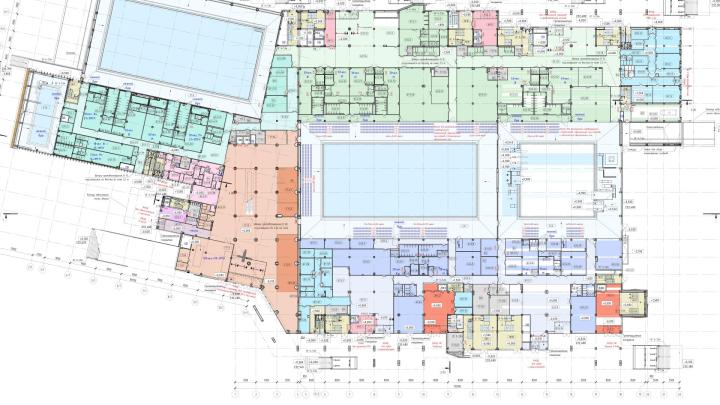 Первый этаж