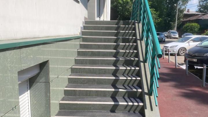 Исследование банка на предмет доступности. Правая часть лестницы ПСБ банка.