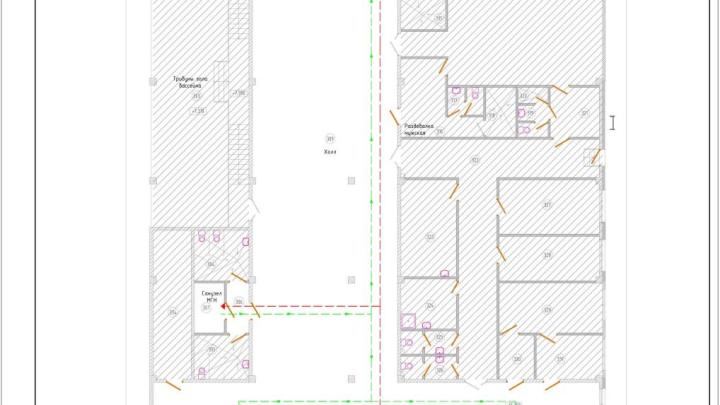 План помещений третьего этажа с указанием пути перемещения и пути эвакуации МГН
