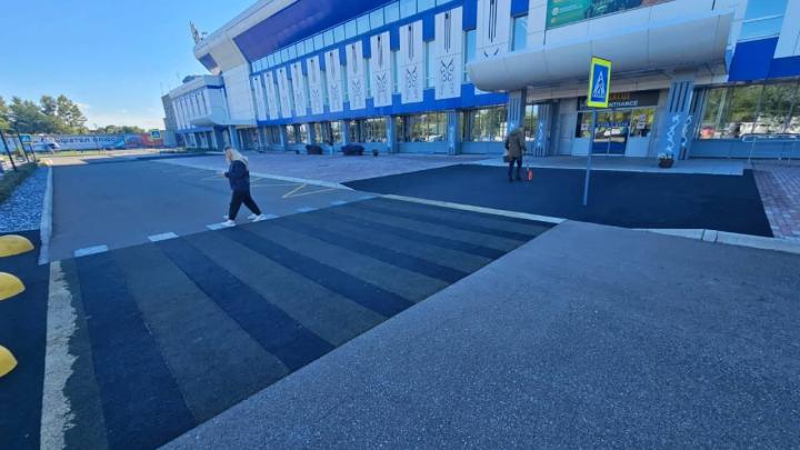 Территория аэропорта