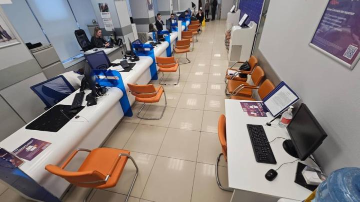 Операционный зал отделения