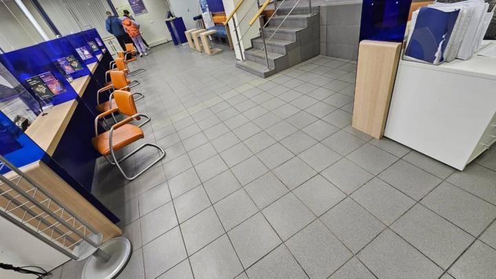 Операционный зал отделения