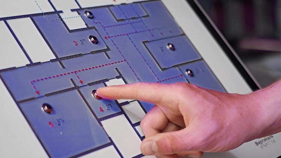 Тактильно-звуковые мнемосхемы обеспечивают информирование всех групп населения, включая незрячих